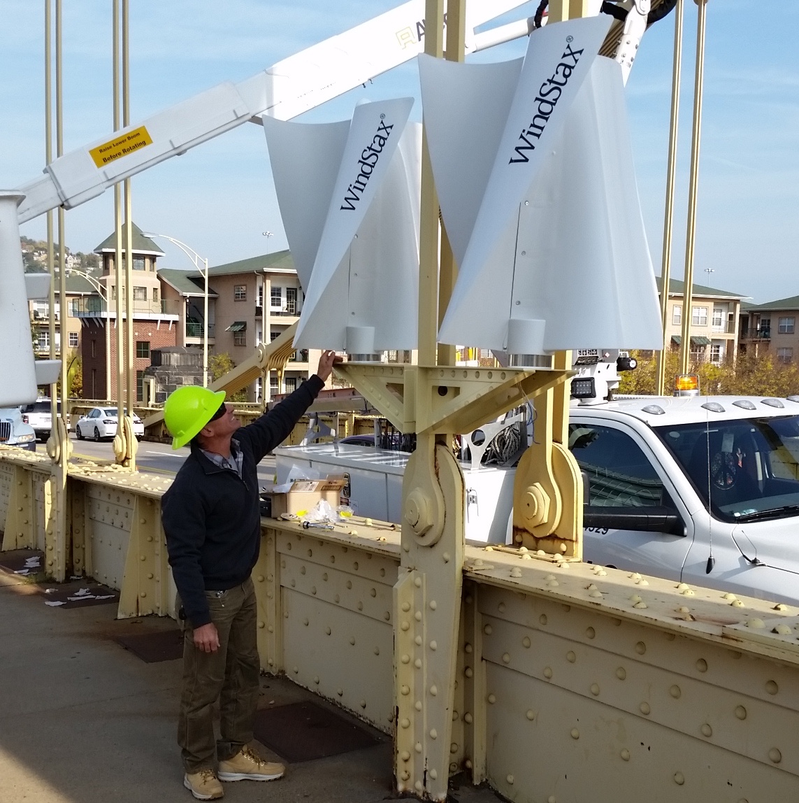 WindStax turbines added to Pittsburgh's skyline